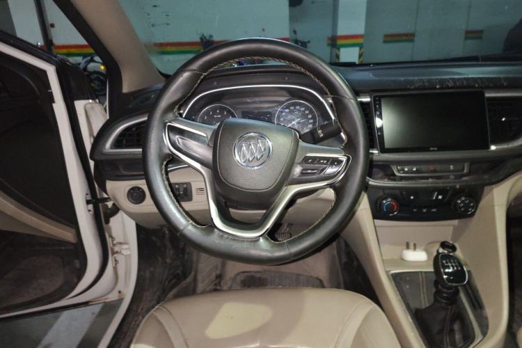 Used Buick GT 2018 15T Manual Elite Version China V Standard Steering Wheel