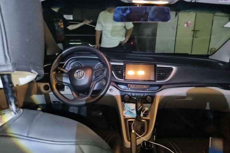 Used Buick GT 2018 15T Dual-Clutch Advanced Model China V Standard Steering Wheel
