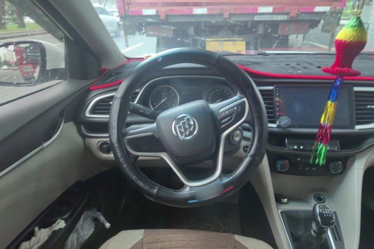 Used Buick GT 2018 15T Manual Elite Version China V Standard Steering Wheel