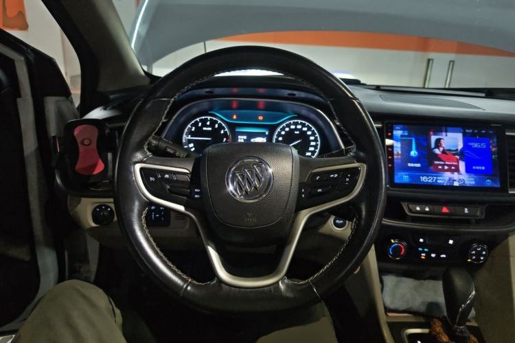 Used Buick GT 2018 15T Dual-Clutch Elite Model China V Standard Steering Wheel