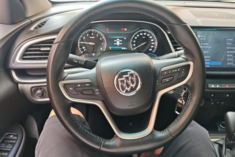 Used Buick GT 2018 18T Automatic Elite Model Steering Wheel