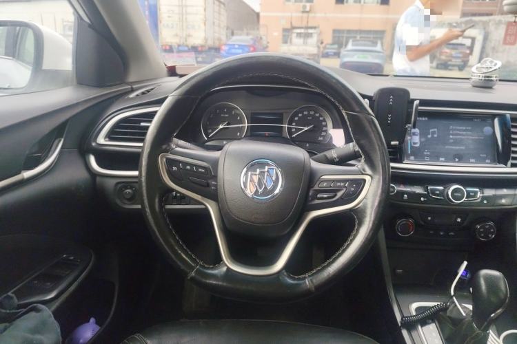 Used Buick GT 2018 18T Automatic Elite Model Steering Wheel