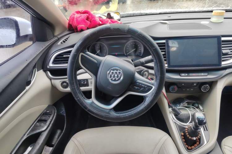Used Buick GT 2018 15T Manual Elite Version China V Standard Steering Wheel