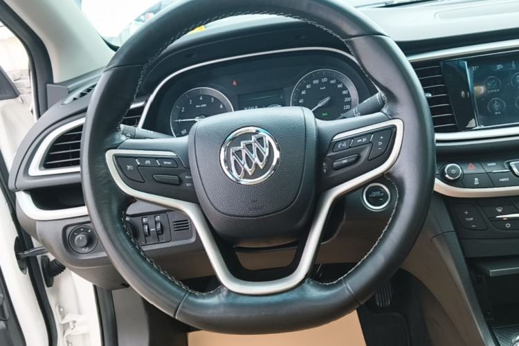 Used Buick GT 2018 18T Automatic Flagship Model Steering Wheel