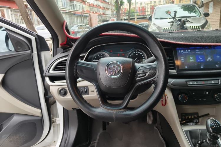 Used Buick GT 2018 15T Manual Entry-Level Version China V Standard Steering Wheel