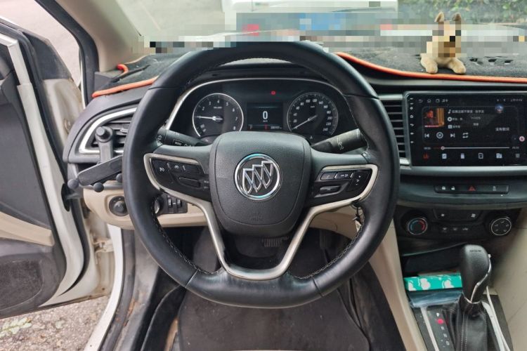 Used Buick GT 2018 15T Dual-Clutch Elite Model China V Standard Steering Wheel