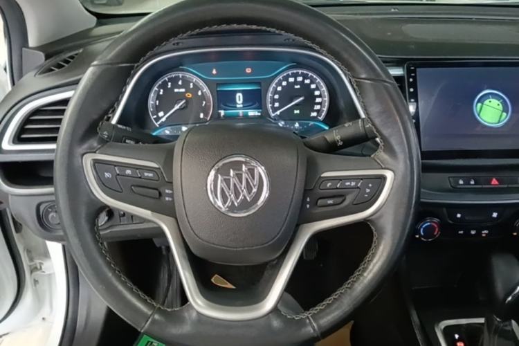 Used Buick GT 2018 18T Automatic Elite Model Steering Wheel