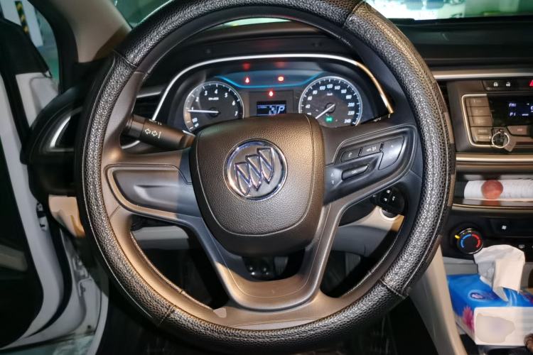 Used Buick GT 2018 15T Dual-Clutch Advanced Model China V Standard Steering Wheel