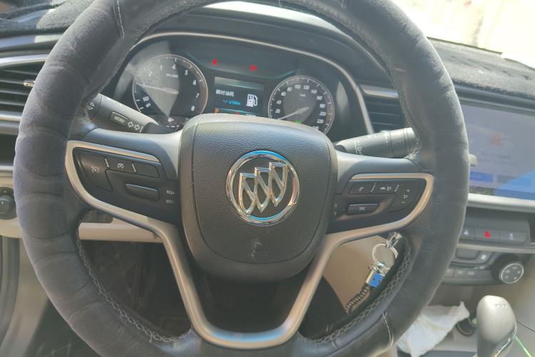 Used Buick GT 2018 15T Dual-Clutch Elite Model China V Standard Steering Wheel