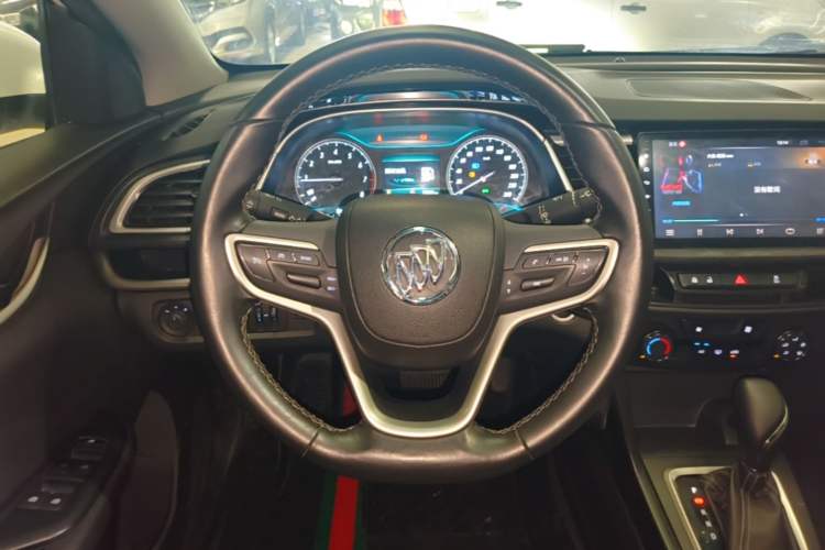Used Buick GT 2018 18T Automatic Elite Model Steering Wheel