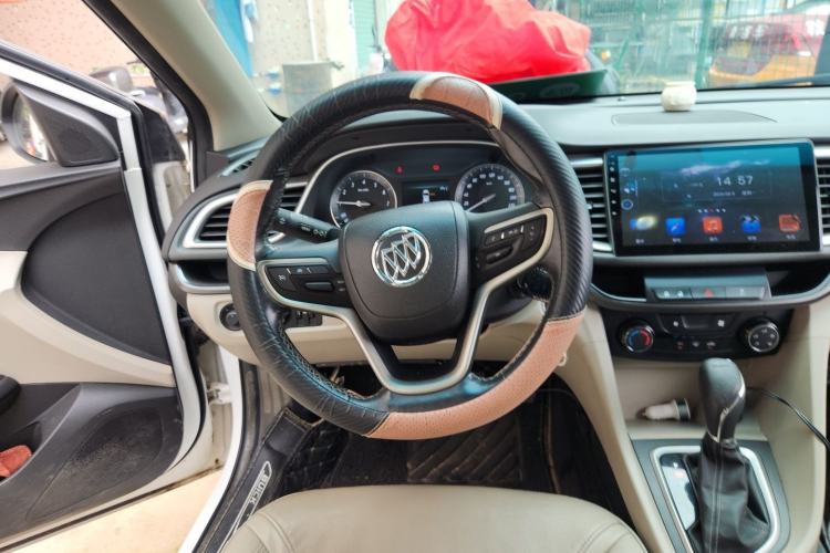 Used Buick GT 2018 15T Dual-Clutch Elite Model China V Standard Steering Wheel