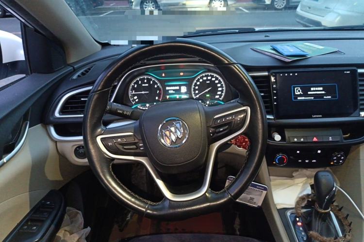 Used Buick GT 2018 15T Dual-Clutch Elite Model China V Standard Steering Wheel