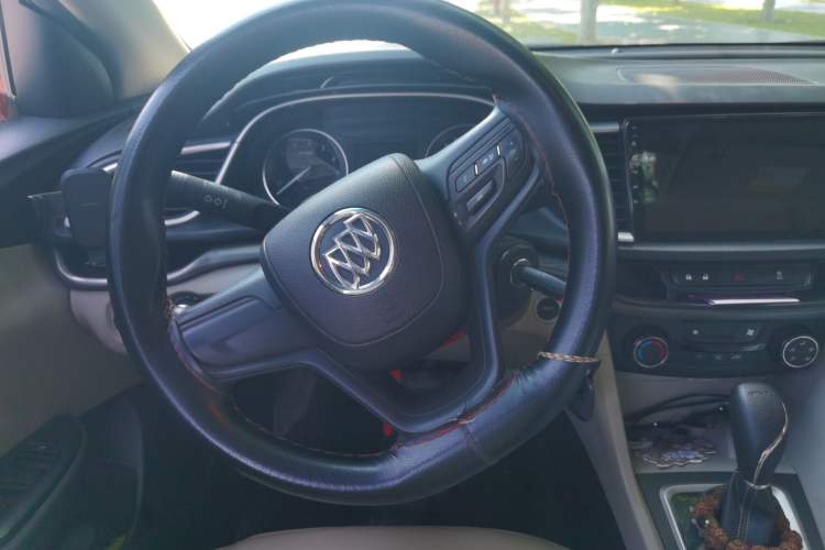 Used Buick GT 2018 15T Dual-Clutch Advanced Model China V Standard Steering Wheel