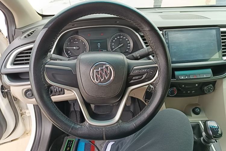 Used Buick GT 2018 15T Manual Elite Version China V Standard Steering Wheel