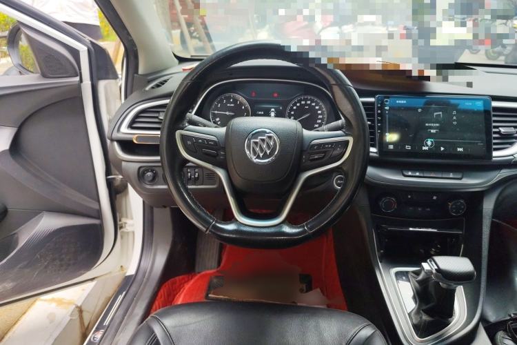 Used Buick GT 2018 18T Automatic Elite Model Steering Wheel