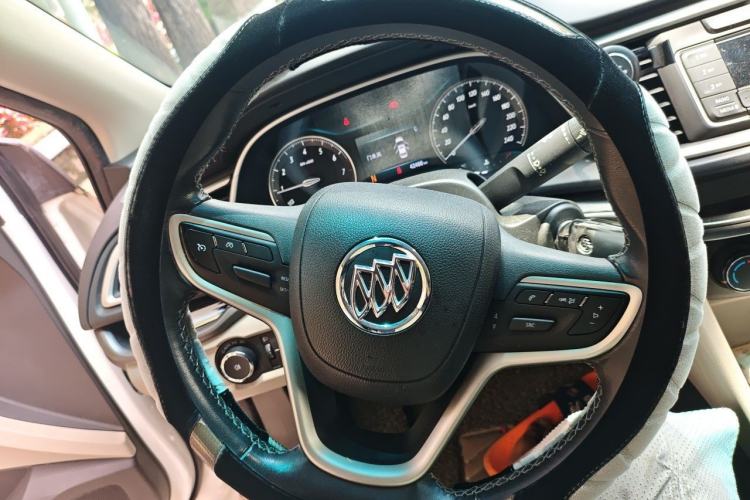 Used Buick GT 2018 15T Dual-Clutch Elite Model China V Standard Steering Wheel