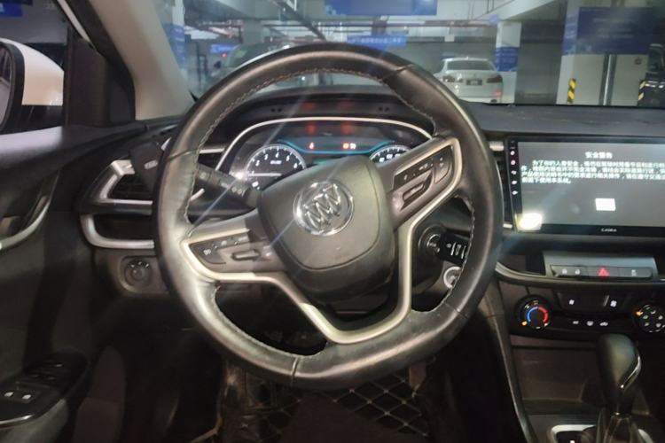 Used Buick GT 2018 18T Automatic Elite Model Steering Wheel