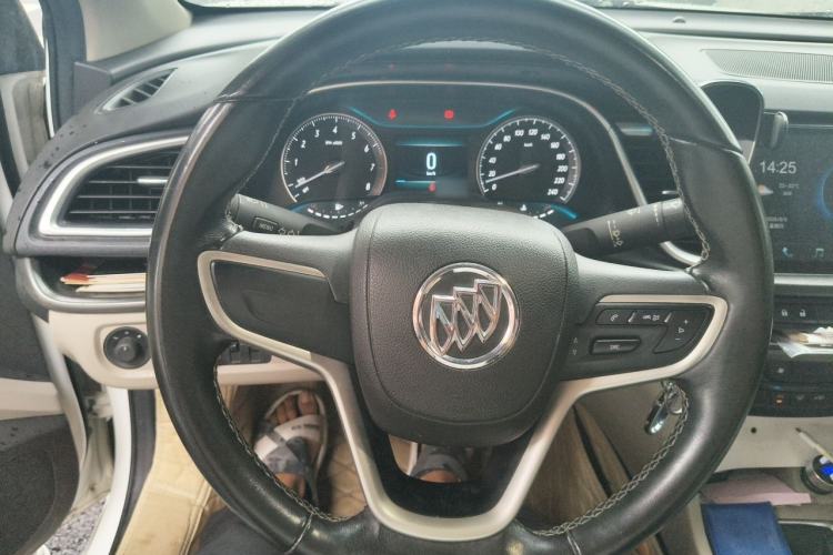 Used Buick GT 2018 15T Manual Elite Version China V Standard Steering Wheel