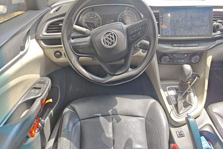 Used Buick GT 2018 15T Dual-Clutch Advanced Model China V Standard Steering Wheel