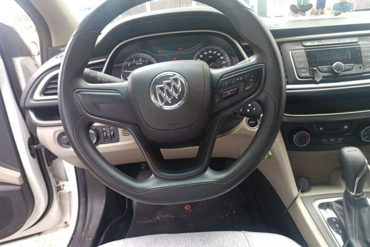 Used Buick GT 2018 15T Dual-Clutch Advanced Model China V Standard Steering Wheel