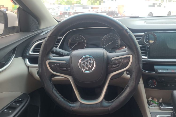 Used Buick GT 2018 15T Dual-Clutch Elite Model China V Standard Steering Wheel