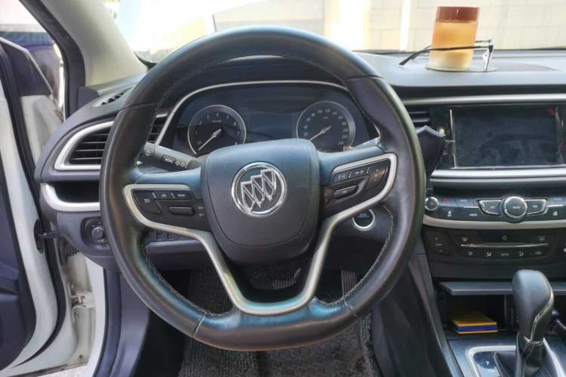 Used Buick GT 2018 18T Automatic Flagship Model Steering Wheel