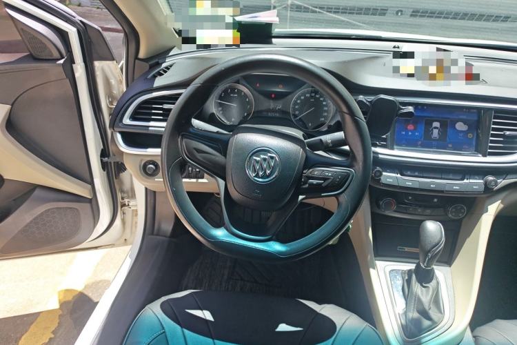 Used Buick GT 2018 15T Dual-Clutch Advanced Model China V Standard Steering Wheel