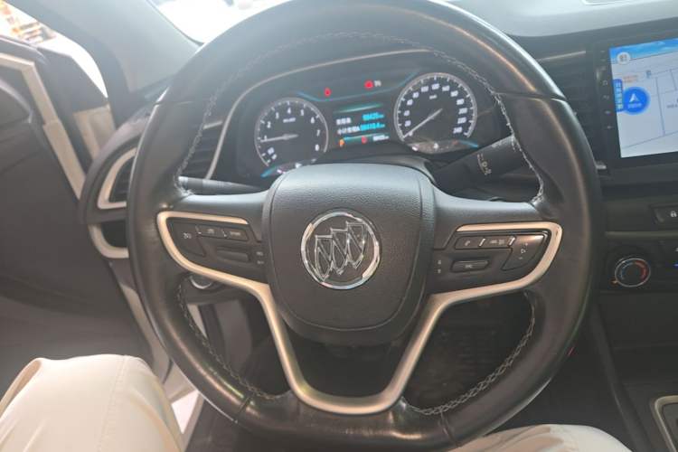 Used Buick GT 2018 18T Automatic Elite Model Steering Wheel