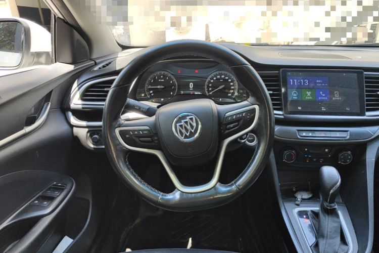Used Buick GT 2018 18T Automatic Elite Model Steering Wheel