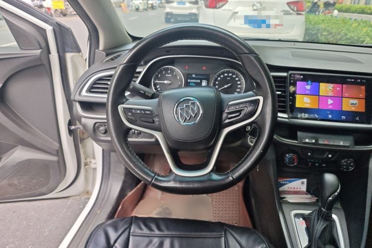 Used Buick GT 2018 18T Automatic Elite Model Steering Wheel