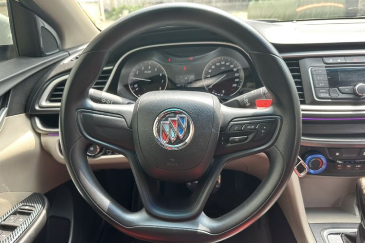 Used Buick GT 2018 15T Dual-Clutch Advanced Model China V Standard Steering Wheel