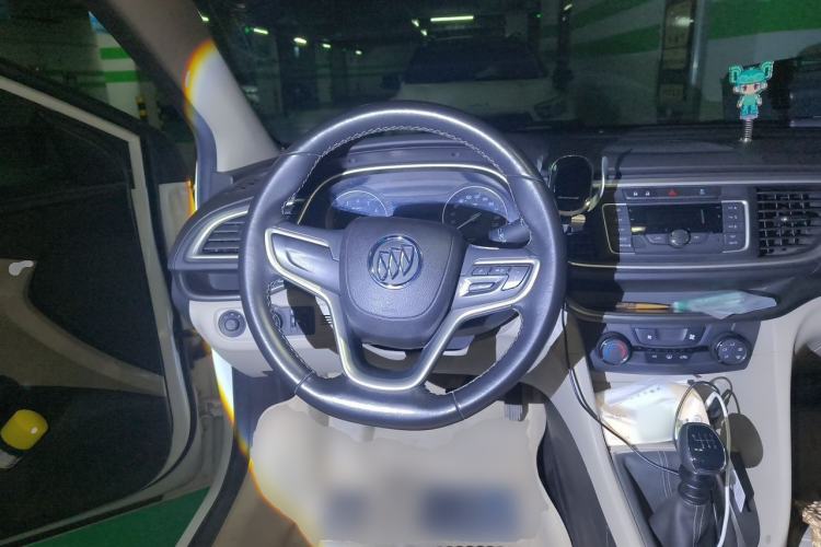Used Buick GT 2018 15T Manual Elite Version China V Standard Steering Wheel
