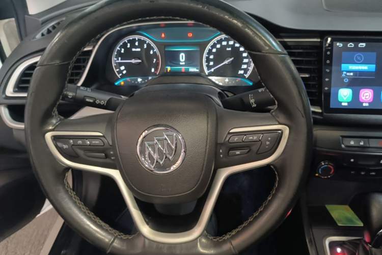 Used Buick GT 2018 18T Automatic Elite Model Steering Wheel