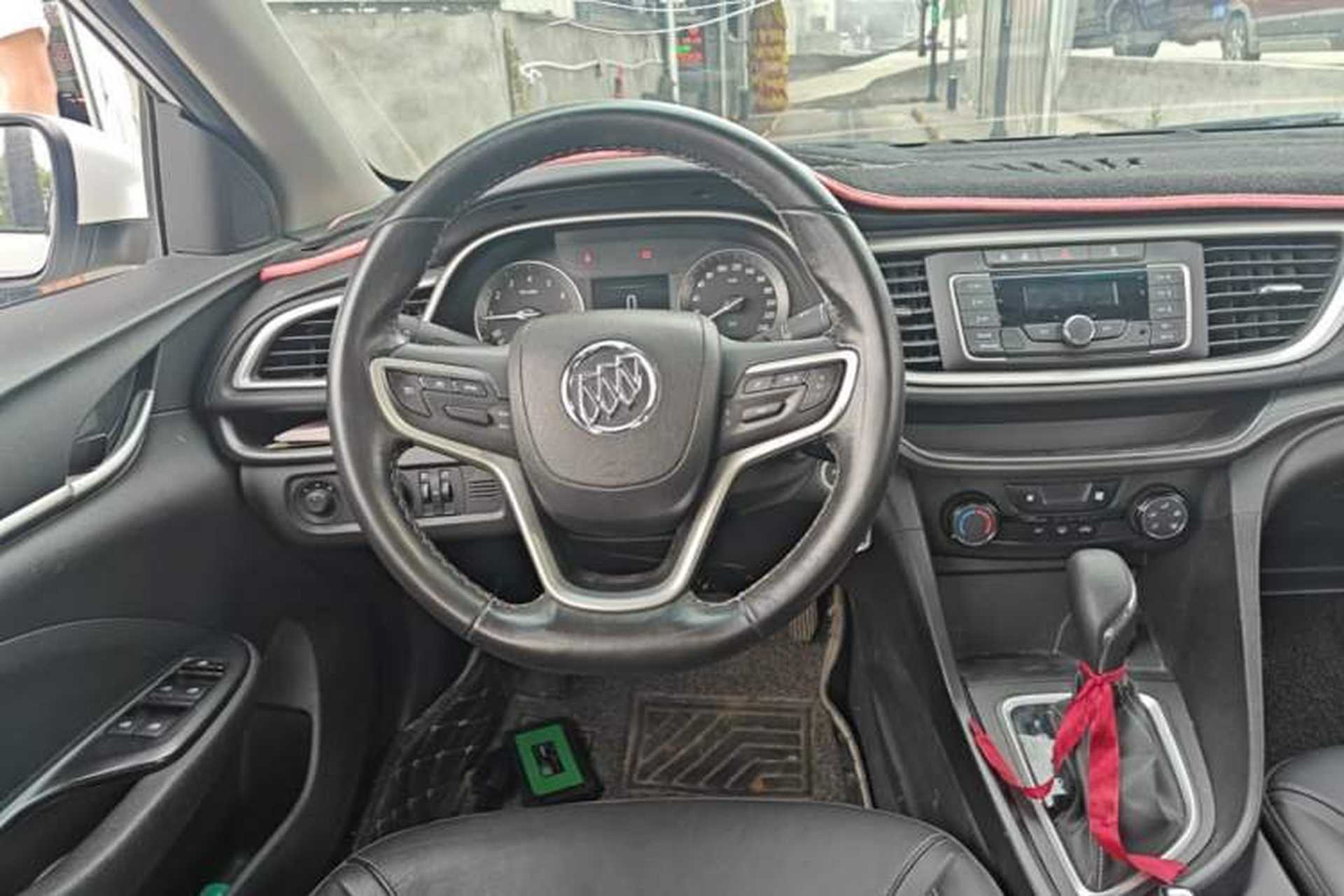 Used Buick GT 2018 18T Automatic Elite Model Steering Wheel