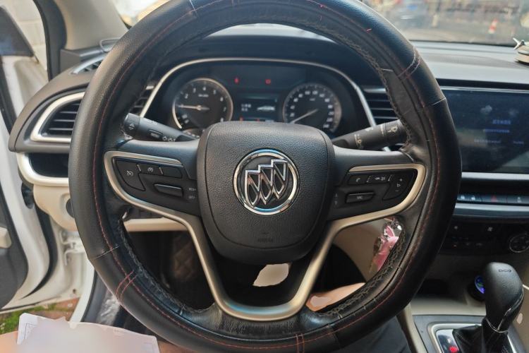 Used Buick GT 2018 15T Dual-Clutch Elite Model China V Standard Steering Wheel