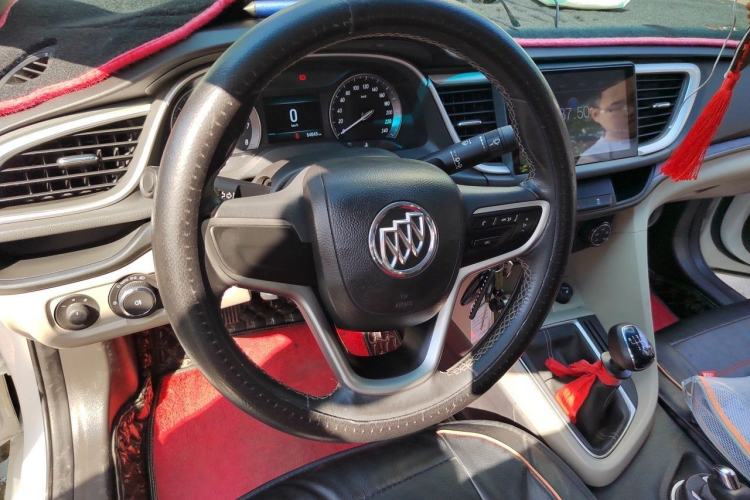 Used Buick GT 2018 15T Manual Elite Version China V Standard Steering Wheel