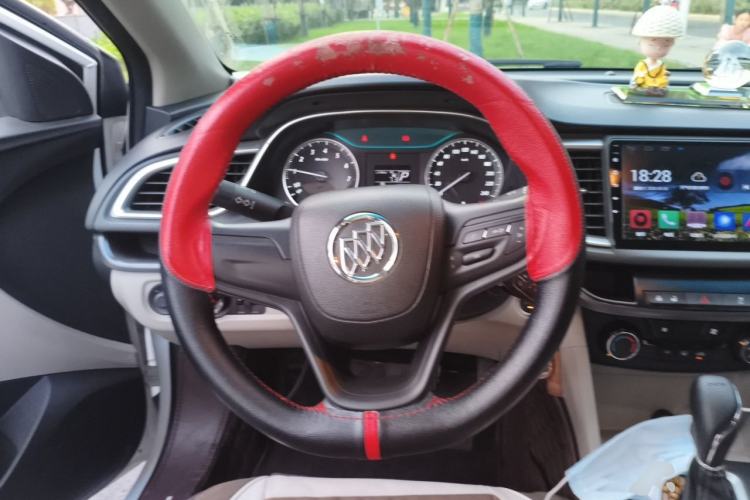 Used Buick GT 2018 15T Dual-Clutch Advanced Model China V Standard Steering Wheel