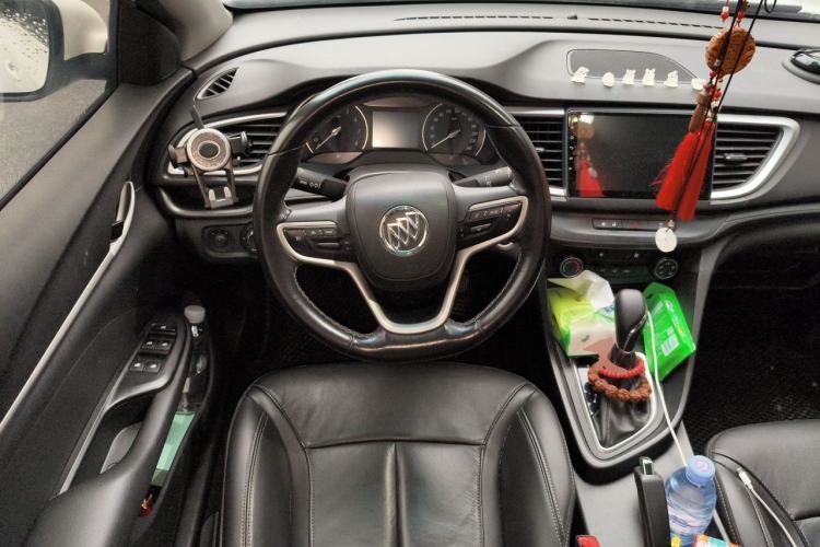 Used Buick GT 2018 18T Automatic Elite Model Steering Wheel