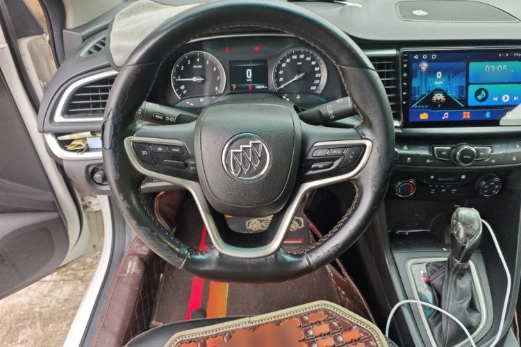 Used Buick GT 2018 18T Automatic Elite Model Steering Wheel