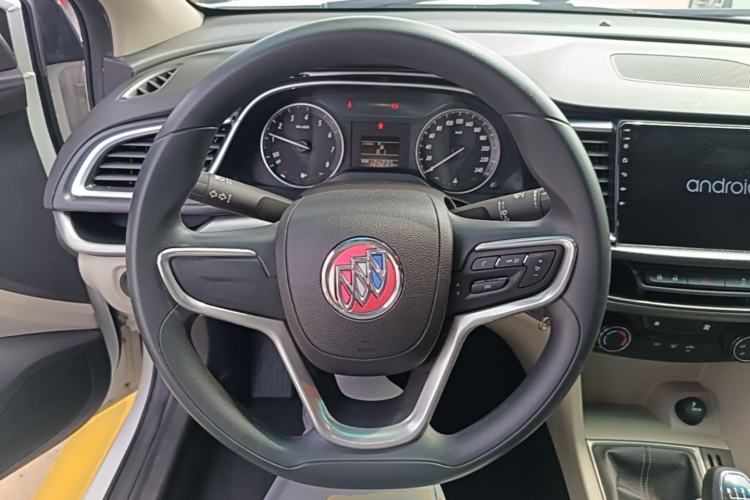 Used Buick GT 2018 15T Manual Entry-Level Version China V Standard Steering Wheel