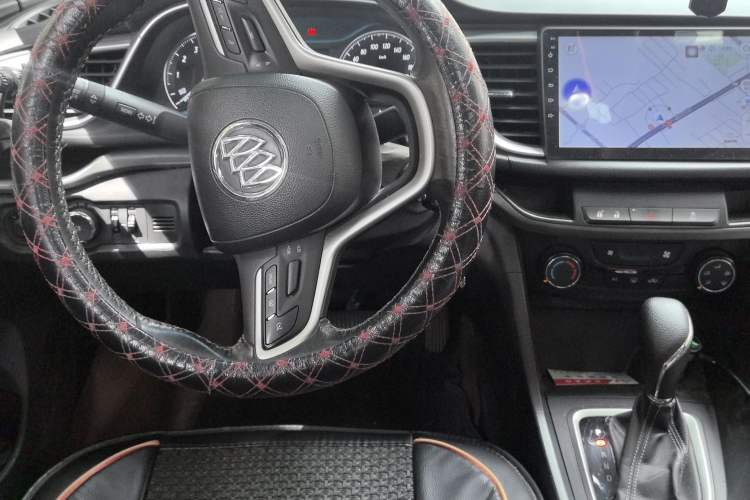 Used Buick GT 2018 18T Automatic Elite Model Steering Wheel