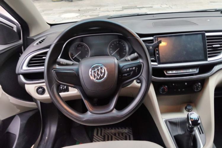Used Buick GT 2018 15T Manual Entry-Level Version China V Standard Steering Wheel