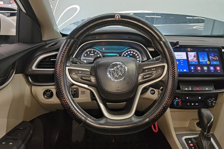 Used Buick GT 2018 15T Dual-Clutch Elite Model China V Standard Steering Wheel
