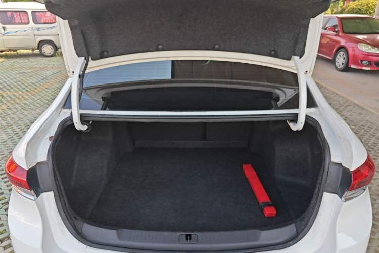 Used Buick GT 2018 18T Automatic Elite Model Trunk