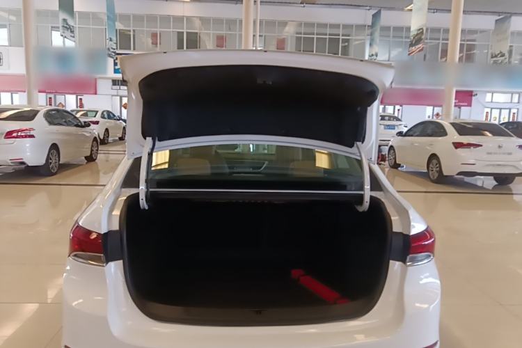 Used Buick GT 2018 18T Automatic Flagship Model Trunk