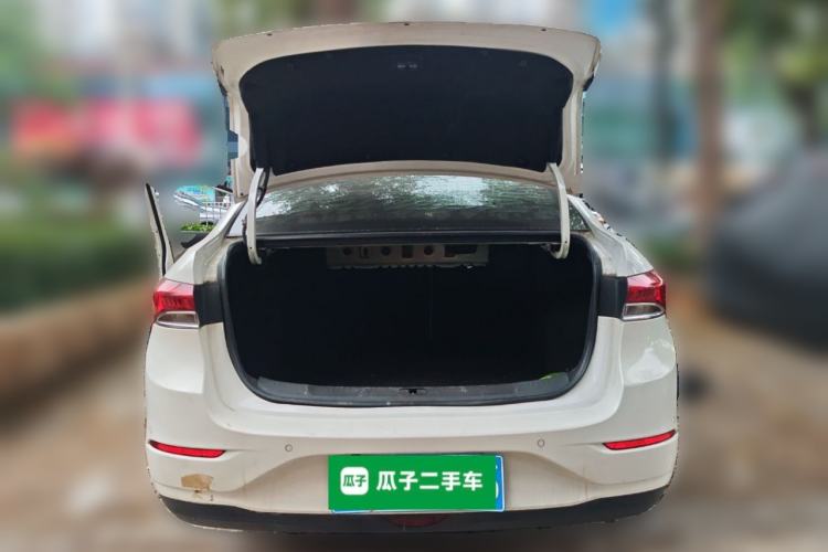 Used Buick GT 2018 15T Dual-Clutch Elite Model China V Standard Trunk
