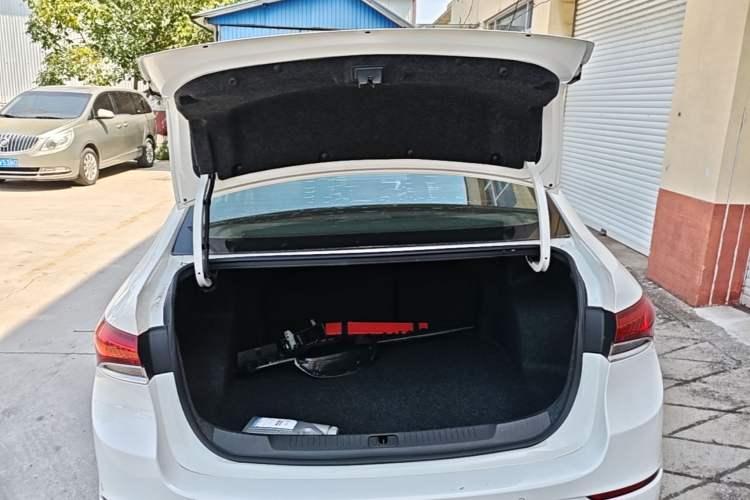 Used Buick GT 2018 18T Automatic Elite Model Trunk