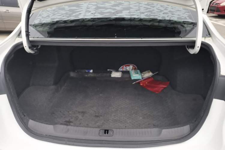 Used Buick GT 2018 15T Dual-Clutch Advanced Model China V Standard Trunk