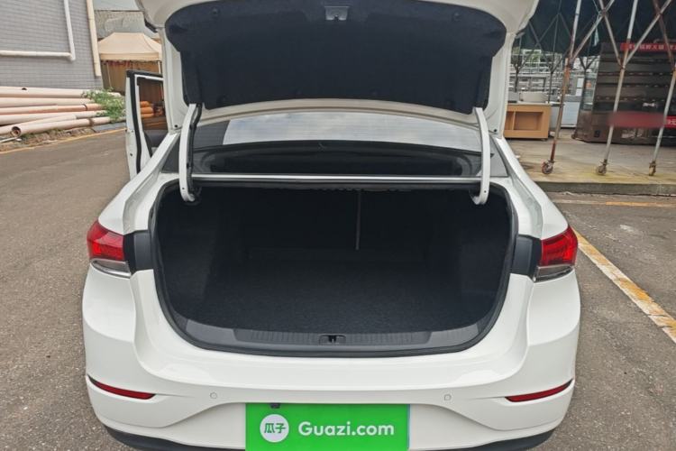 Used Buick GT 2018 15T Manual Elite Version China V Standard Trunk