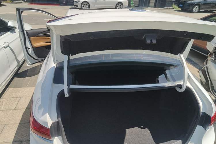 Used Buick GT 2018 18T Automatic Flagship Model Trunk